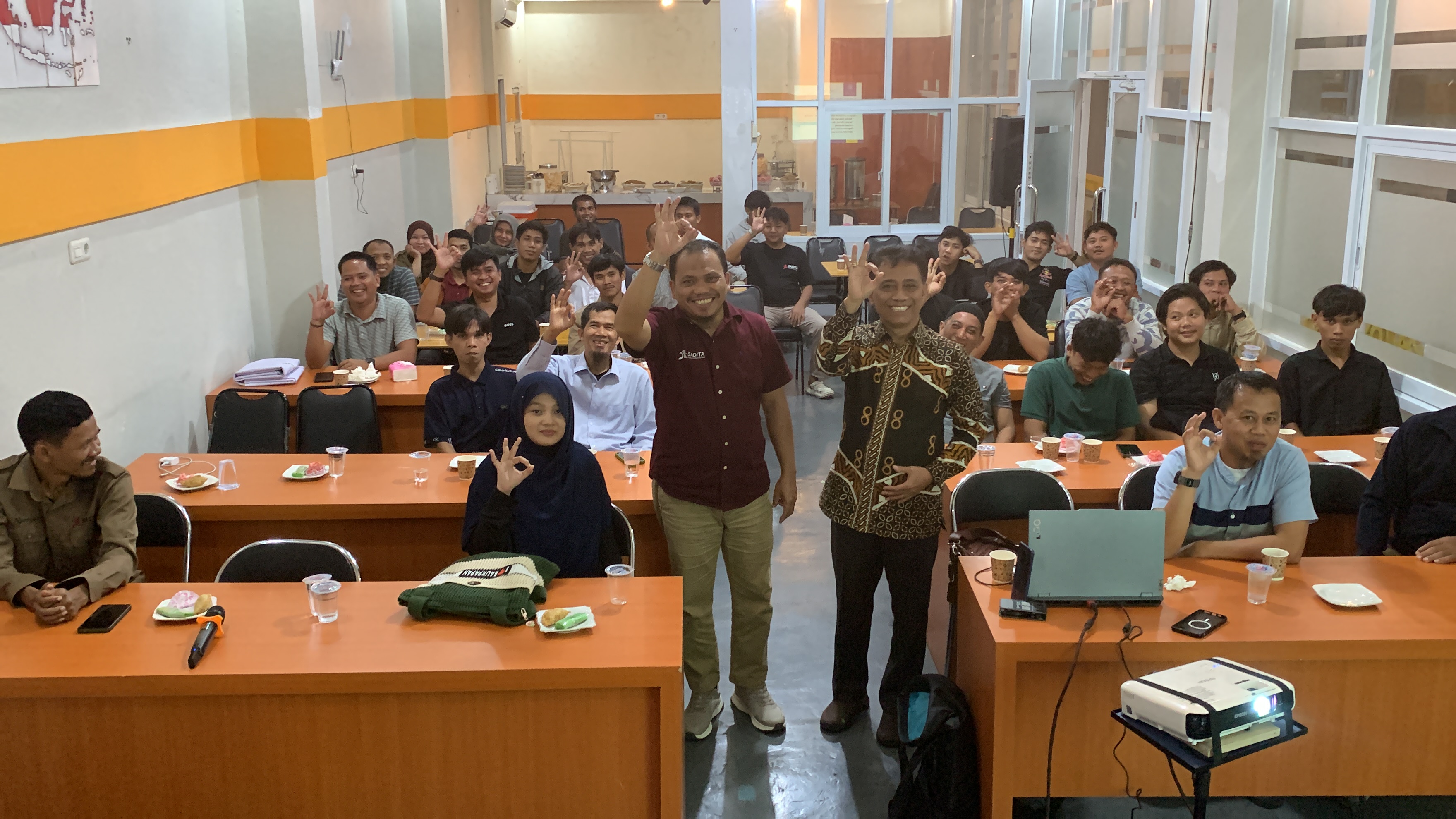 Sadita Indonesia Gelar Update Situasi Avian Influenza Bersama Guru Besar FKH UGM